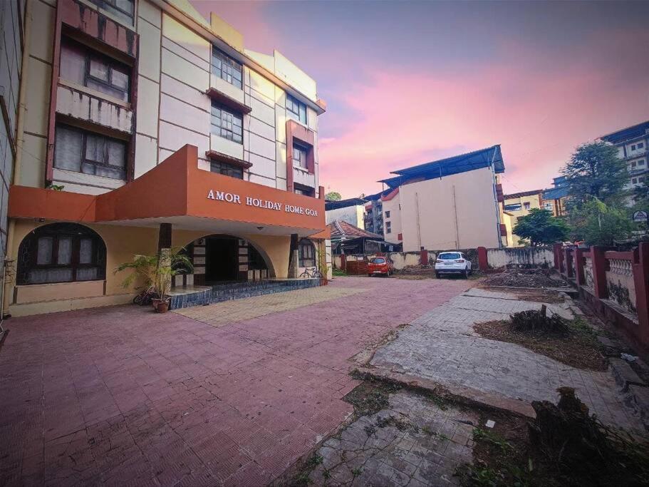 Amor Holiday Hotel *